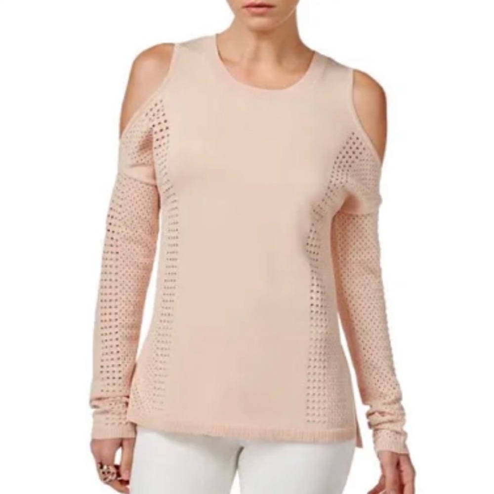 Cold shoulder, long sleeved top